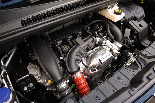 2015 - Peugeot 3008 Engine