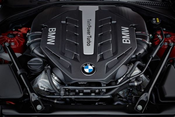 2015 - BMW 650i Coupe Engine