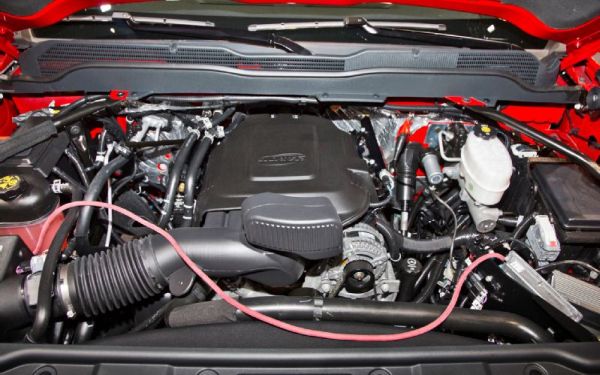 2015 - Chevrolet Silverado  Engine