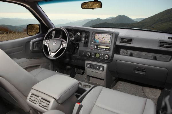 2016 - Honda Ridgeline  Interior