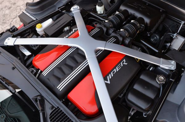 2015 - Dodge Viper Engine