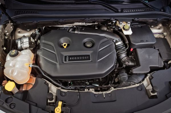 2015 Lincoln MKC - Engine