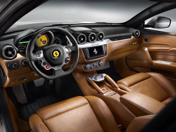 2015 - Ferrari FF Interior