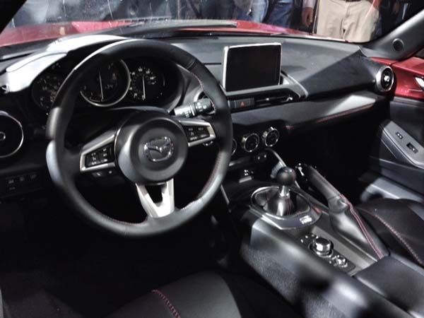 2016 Mazda MX-5 Miata convertible Interior