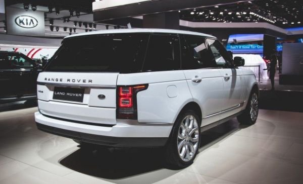 Land Rover Range Rover Sport 2016 - Rear View