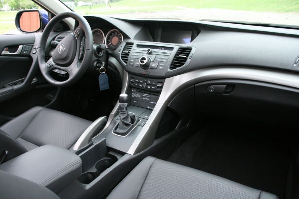 2016 Acura TSX Interior