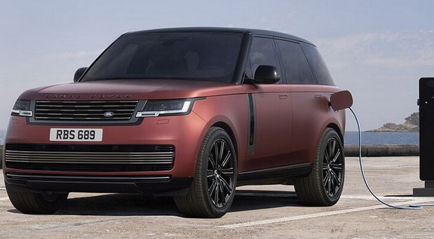 Range Rover 2023 EV front side view