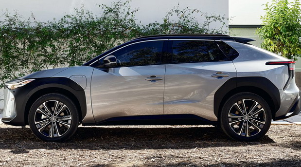 2022-toyota-bz4x-electric-suv