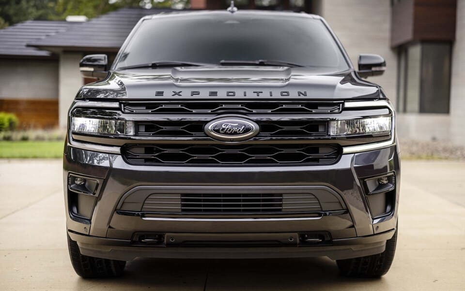 2022 Ford Expedition Timberline front view