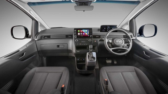 2022 hyundai staria load van inside interior view