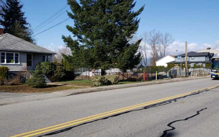 bus stop 52288 Westbound Armstrong Ave at Coquitlam St on 8585 Armstrong Ave