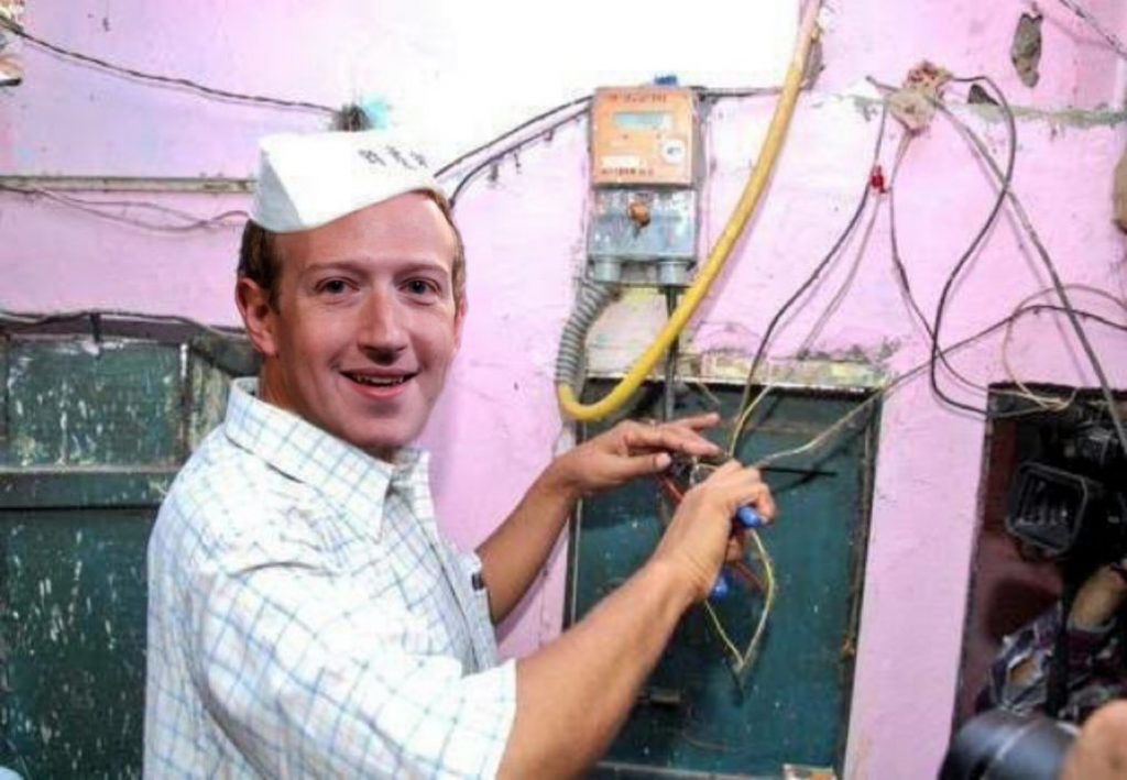 funny mark zuckerberg trying to fix server Twitter