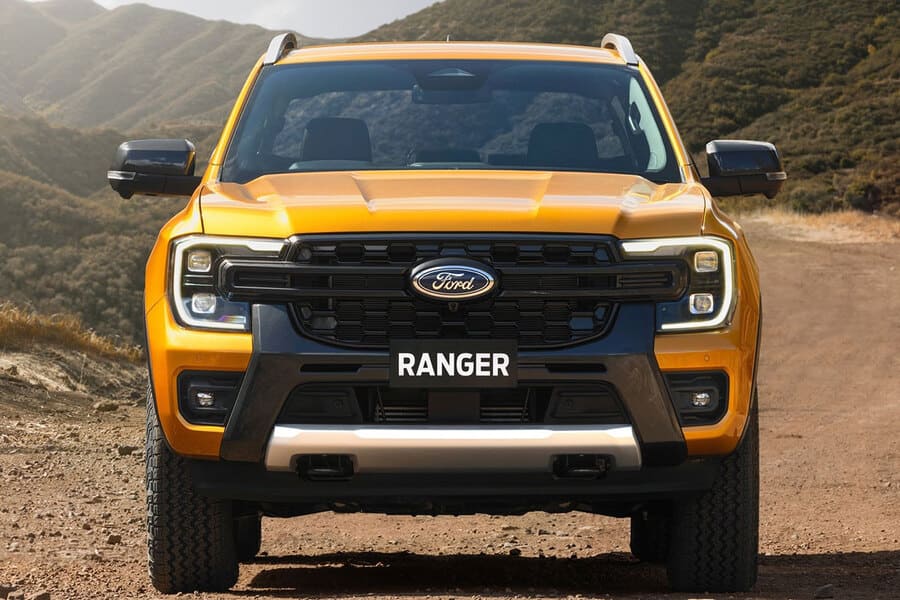 New Ford Ranger 2023 pickup truck front view