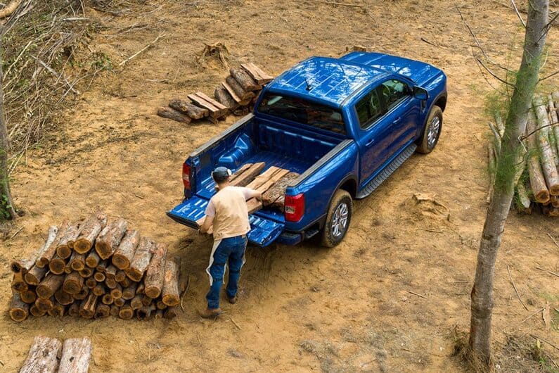 New Ford Ranger 2023 pickup truck trunk view