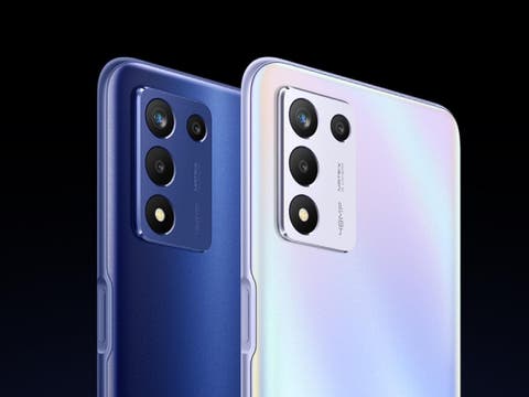 Realme Q3s rear view